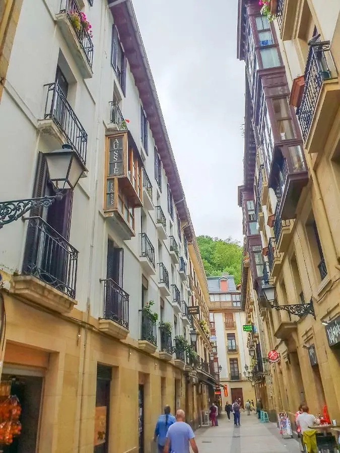 Pension Aussie Guesthouse San Sebastian 0*,  Spain